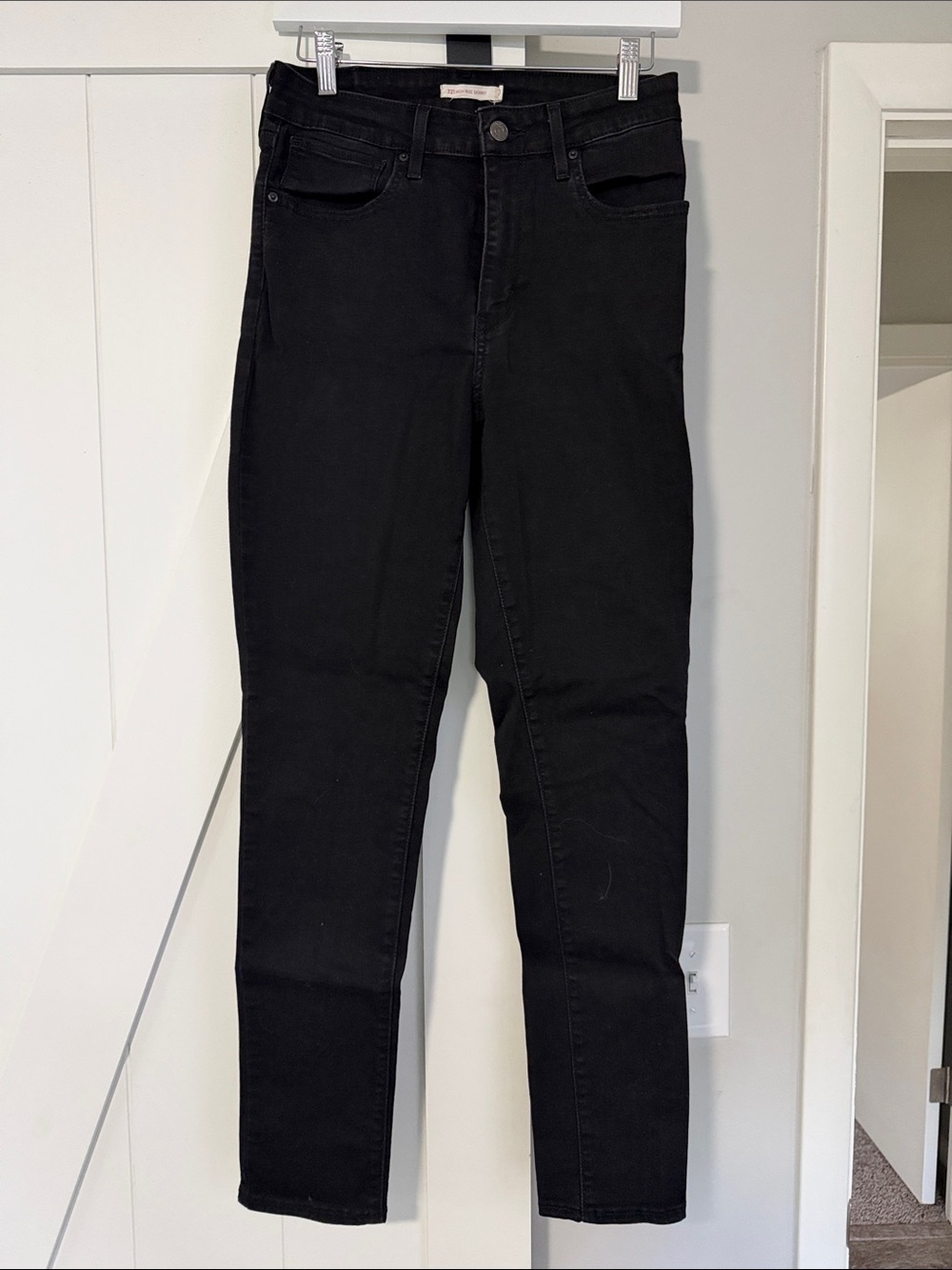 Levi's Black Skinny High-Rise Jeans